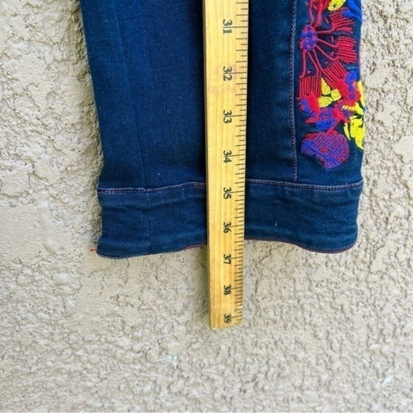 Aventures des Toiles Size 36 Embroidered Dark Jeans Bohemian Denims - Picture 14 of 15
